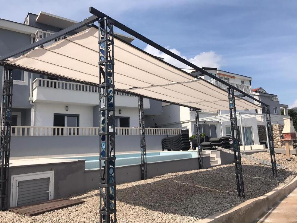 סרסר Apartments Poseidon מראה חיצוני תמונה
