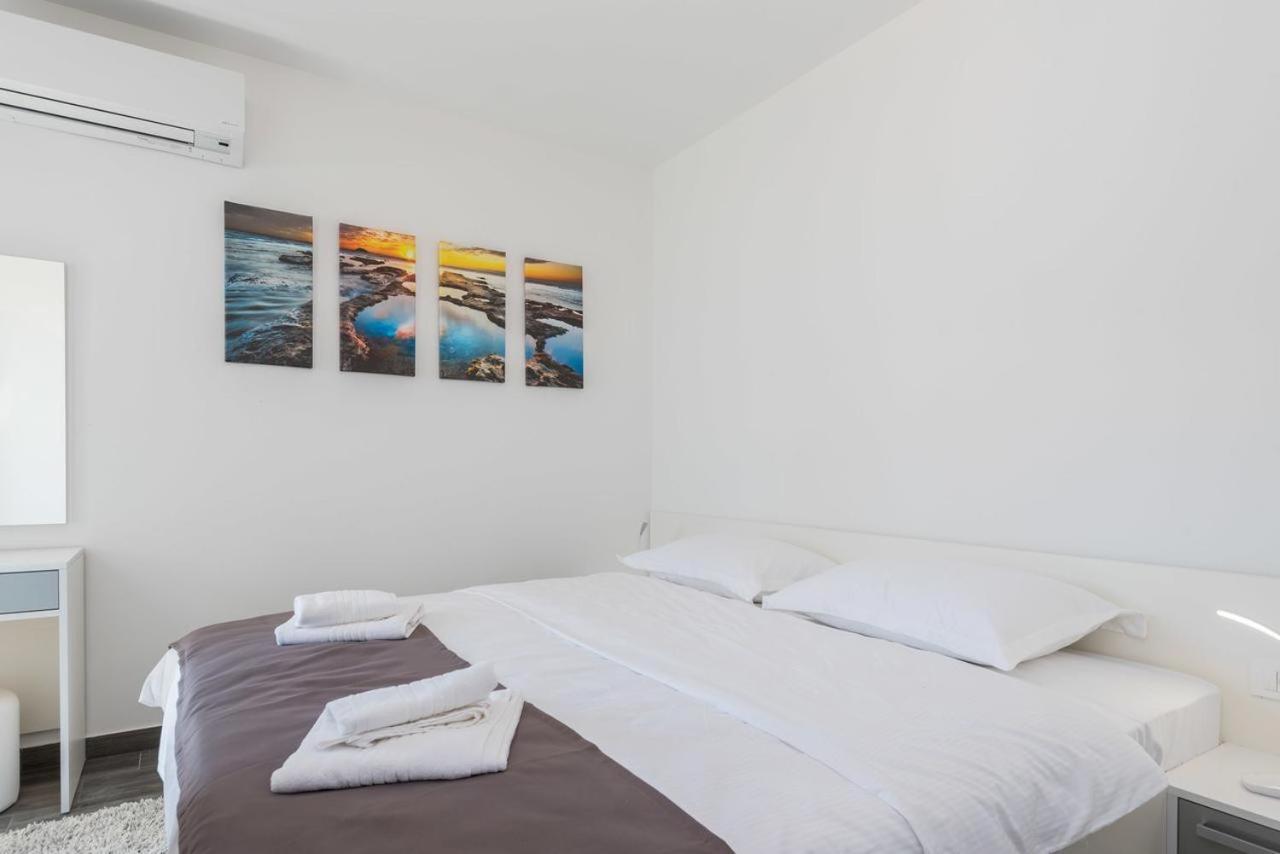 סרסר Apartments Poseidon מראה חיצוני תמונה